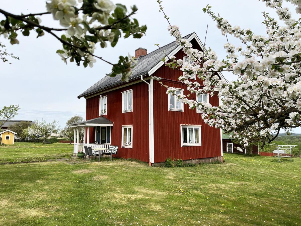 Cozy Red Cottage In The Countryside Outside Vimmerby Gullringen Luaran gambar