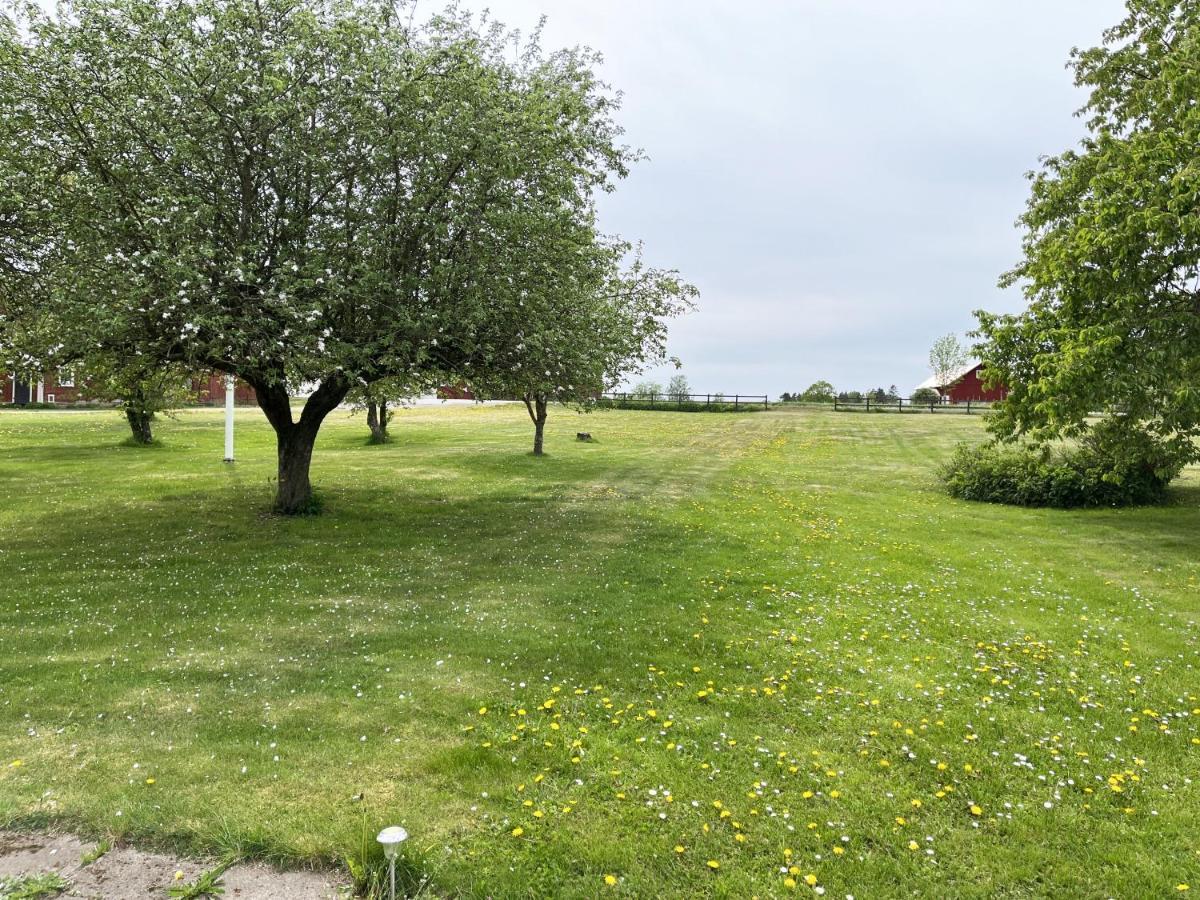 Cozy Red Cottage In The Countryside Outside Vimmerby Gullringen Luaran gambar
